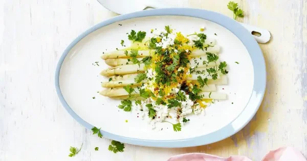 VERSE Asperges In Witte Saus Met Varkenshaasje & Aardappelen - Prijs Per Persoon (Levering 05/04/2026)