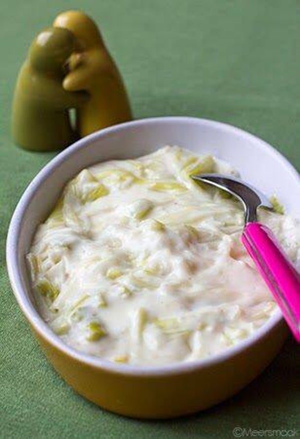 Prei In Witte Saus Met Gekookte Aardappelen & Varkens-Chipolata - Prijs Per Persoon (Levering 20/09/2026)
