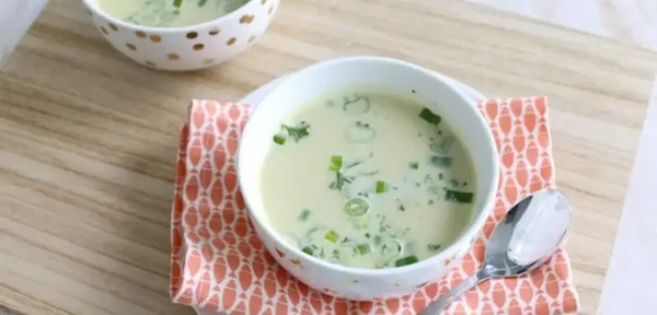 VERSE Lente-ui soep - Prijs Per Persoon (Levering 05/04/2026)