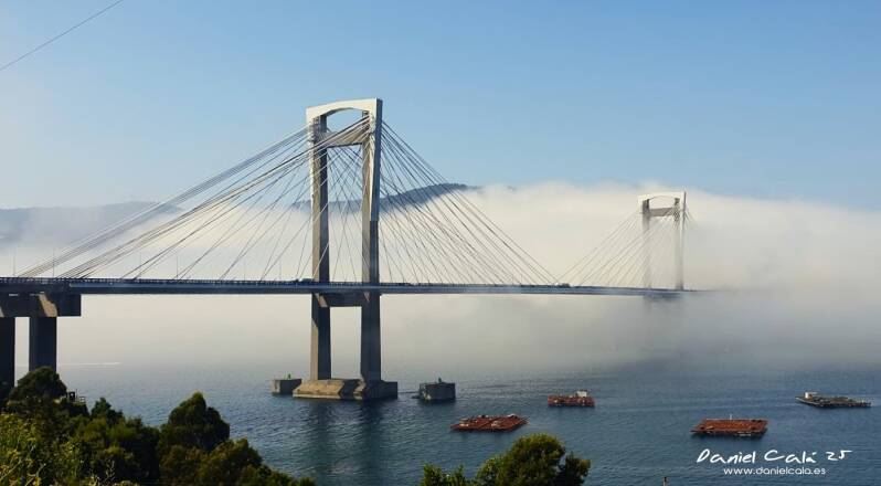 "un puente en las nubes"