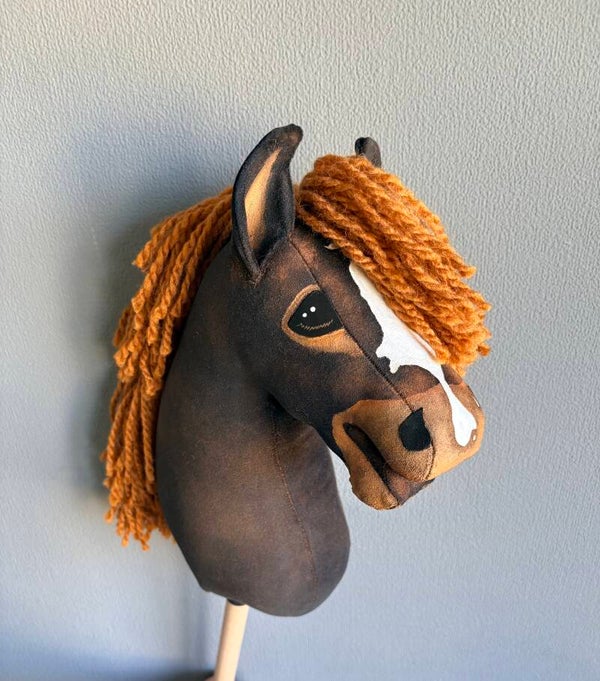 Hobbyhorse “Macho” (maat M) incl. hoofdstel