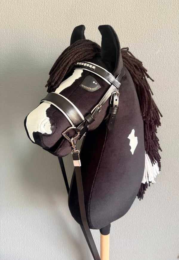Hobbyhorse “Chess” (maat L) + gratis hoofdstel