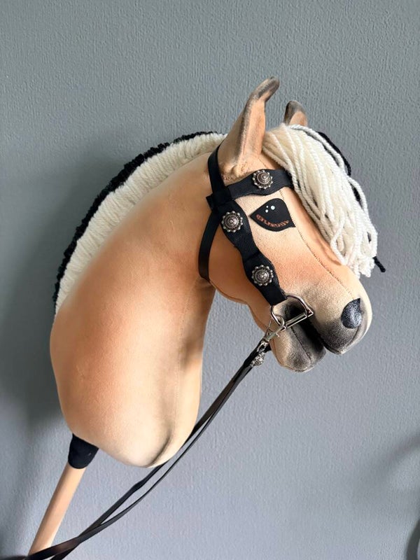 Hobbyhorse Fjord ”Fido Dido” (maat M) incl. Western hoofdstel