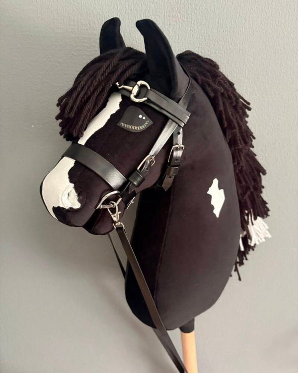 Hobbyhorse “Chess” (maat L) incl. gratis hoofdstel