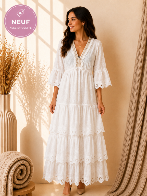Robe en broderie blanche New Collection Taille-unique