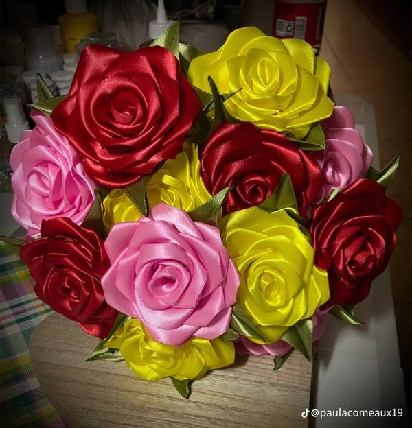 Ribbon Flowers or Bouquets