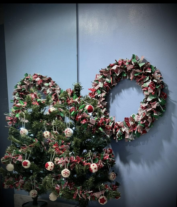 Christmas Rag Wreath and Garland
