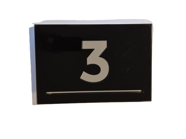 Solar illuminated House number Plaque