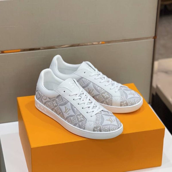 Low Top Sneakers #13