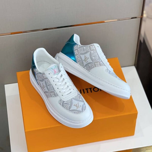 Low Top Sneakers #21