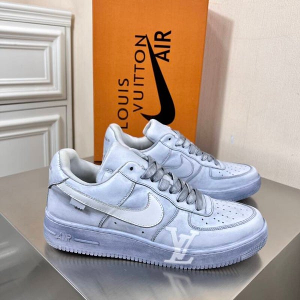 Nike L-V Sneakers #3