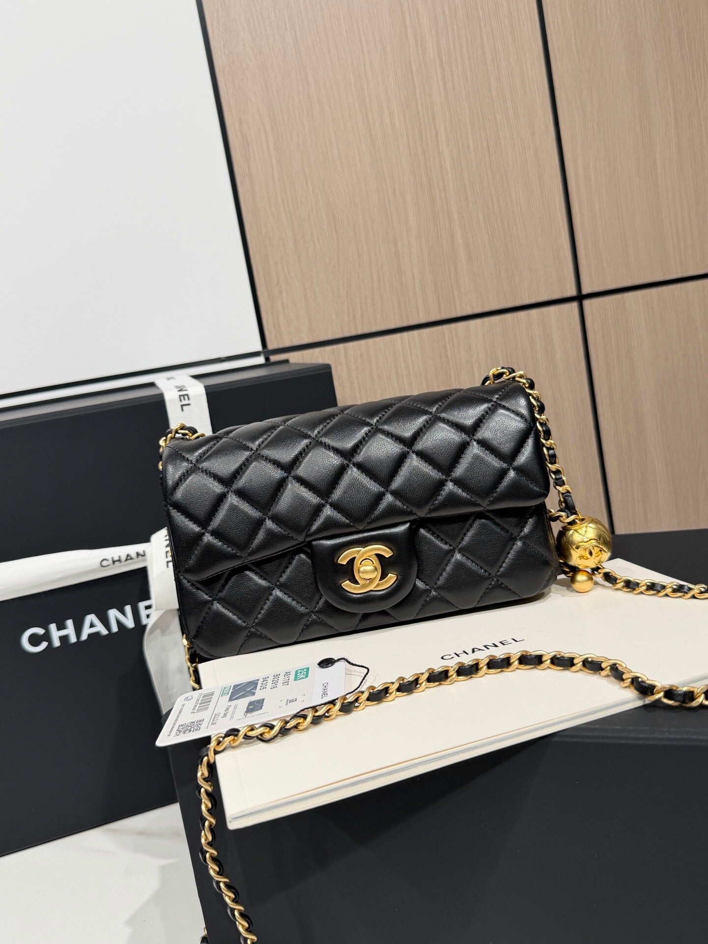 Chanel AS1787 bag