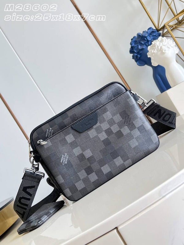 LV M28602 - Trio messenger bag