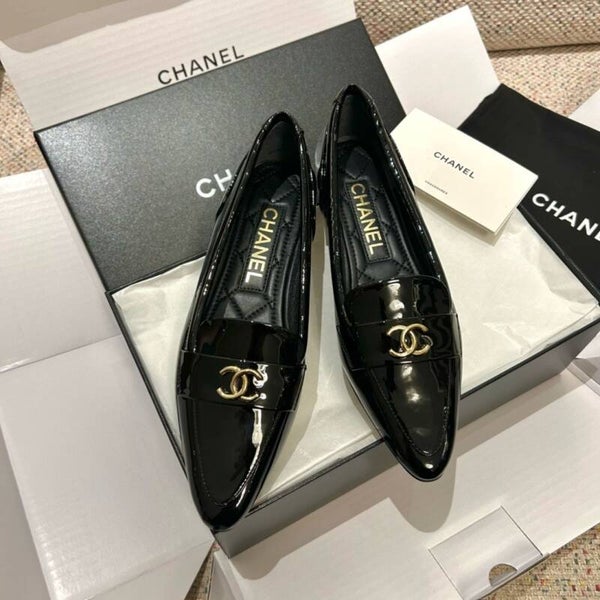 “24 CC women’s shoes