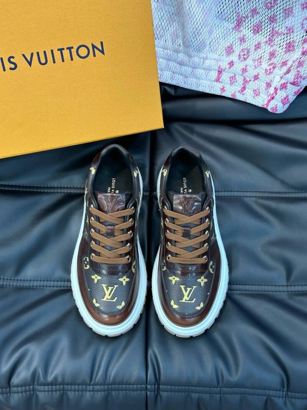 “24 Low-Top monogram Sneakers