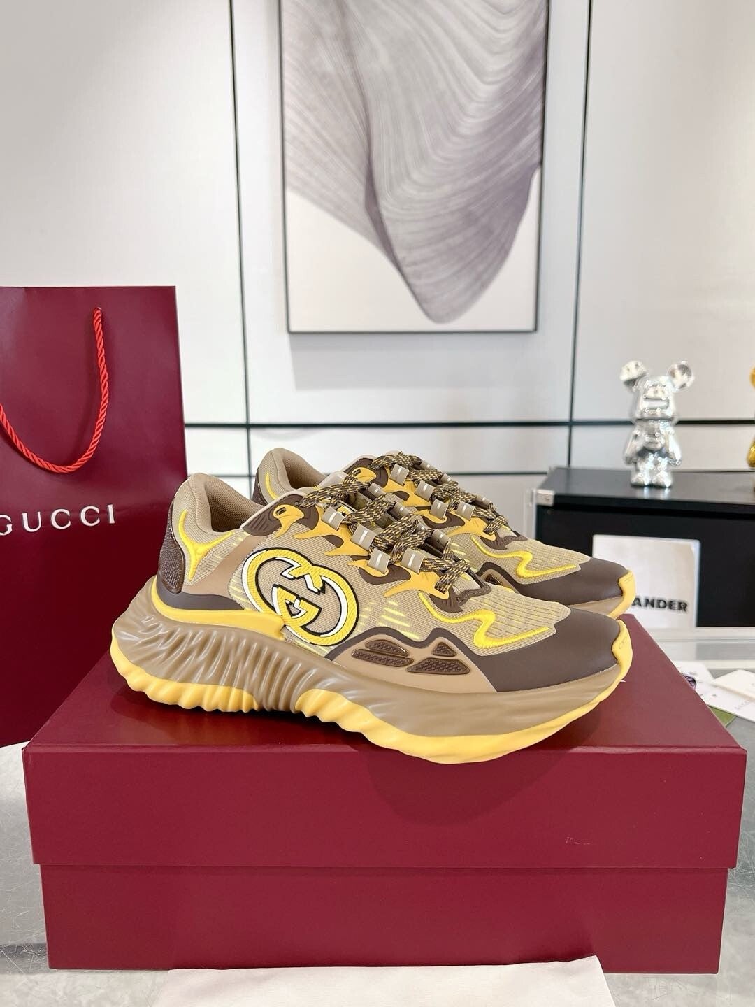 Gucci Ripple Sneakers