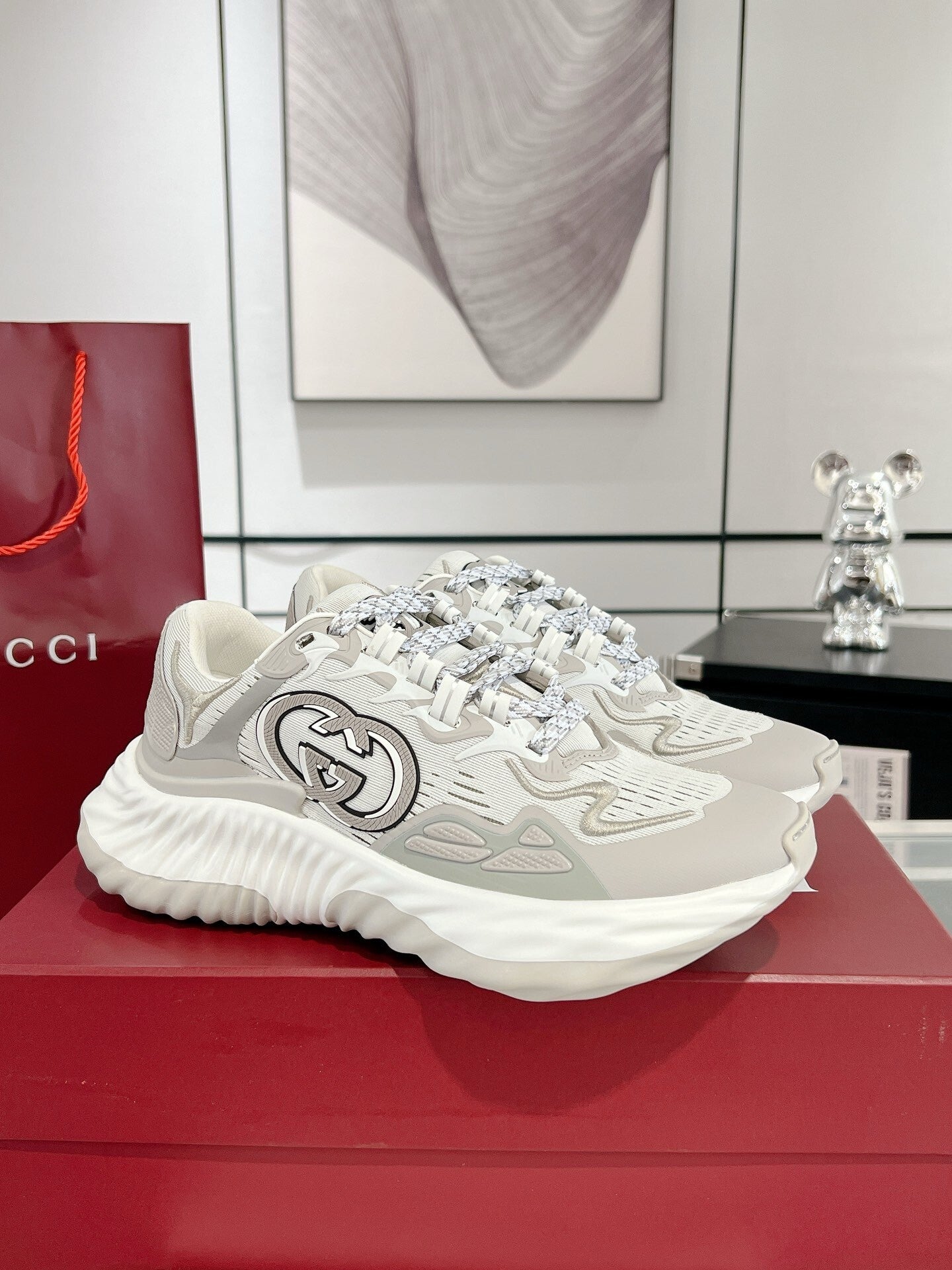 Gucci Ripple Sneakers