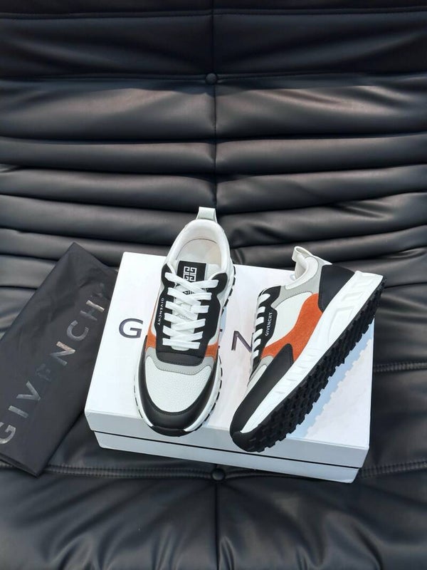 GVC low-top sneakers