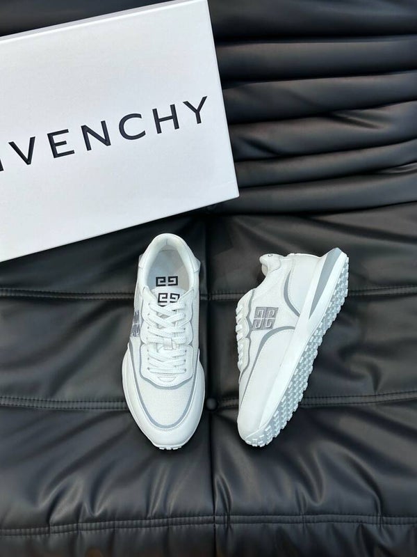 GVC low-top sneakers