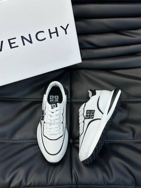 GVC low-top sneakers