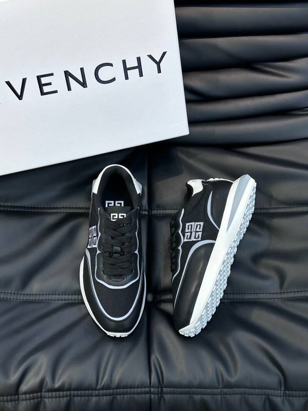 GVC low-top sneakers