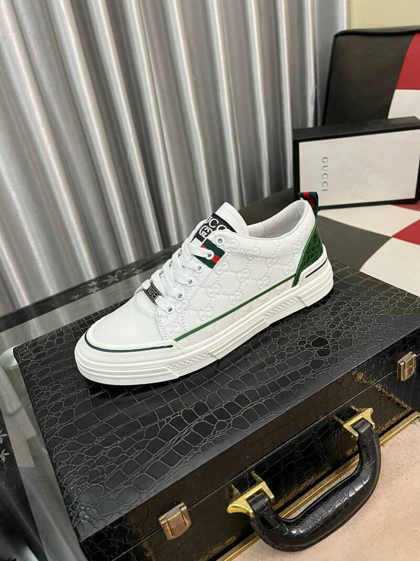 “25 Gucci Sneakers