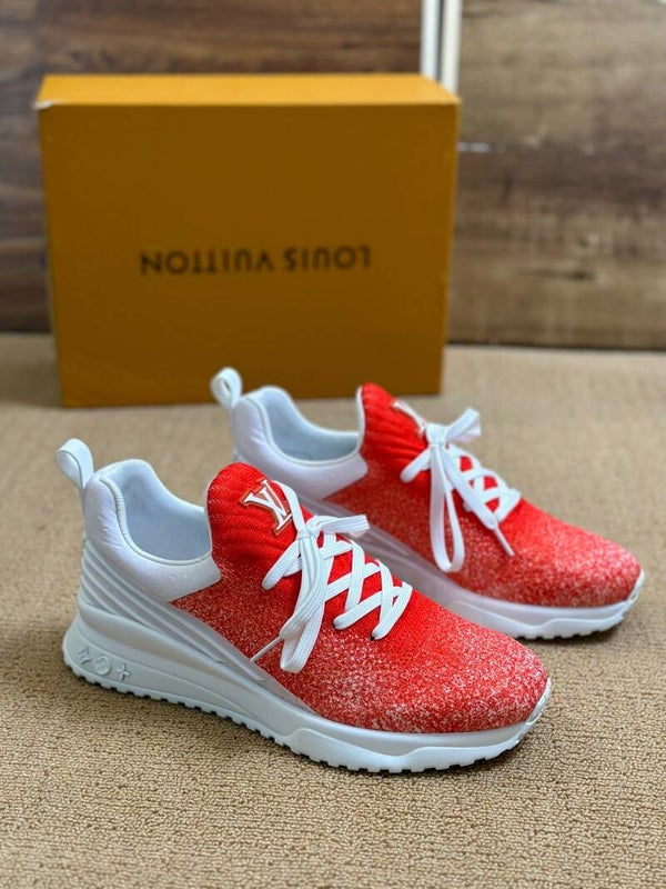 LV Trainer/Sneakers “25