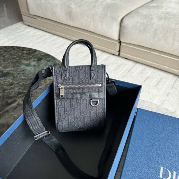 Dior mens bag