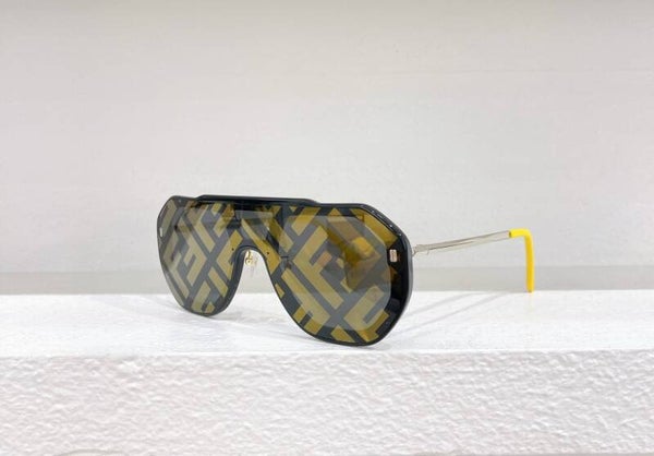 Zonnebril voor heren “24 Model