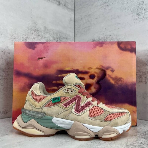 New Balance Sneakers