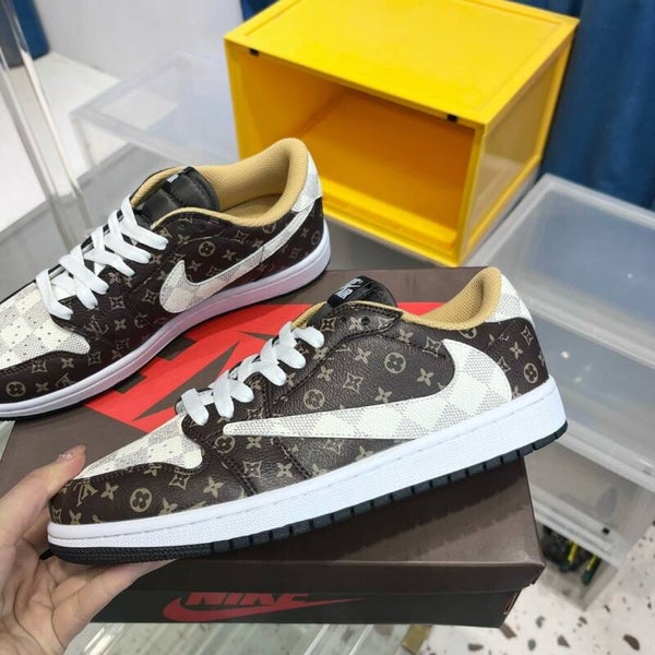 Nike AJ1 Low  Sneakers