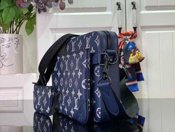 LV trio Messenger “24 Bag