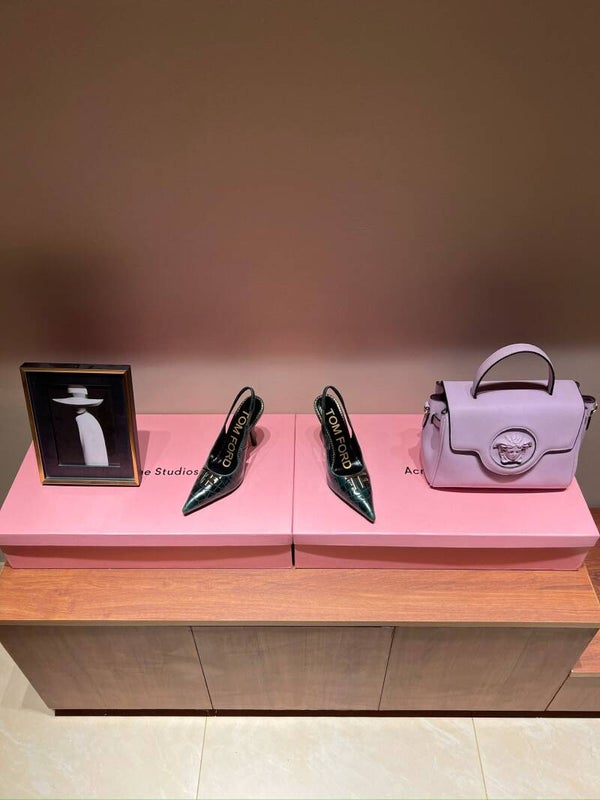 TF pointed fashion show high heels