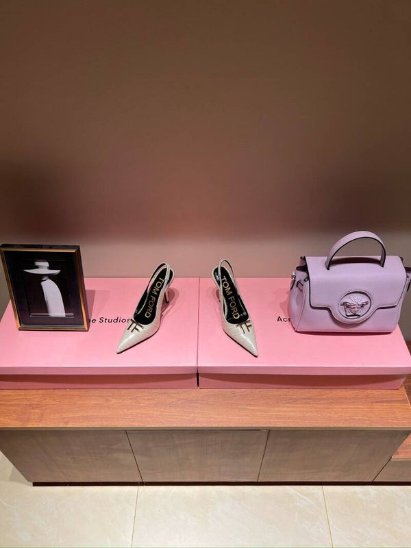 TF pointed fashion show high heels