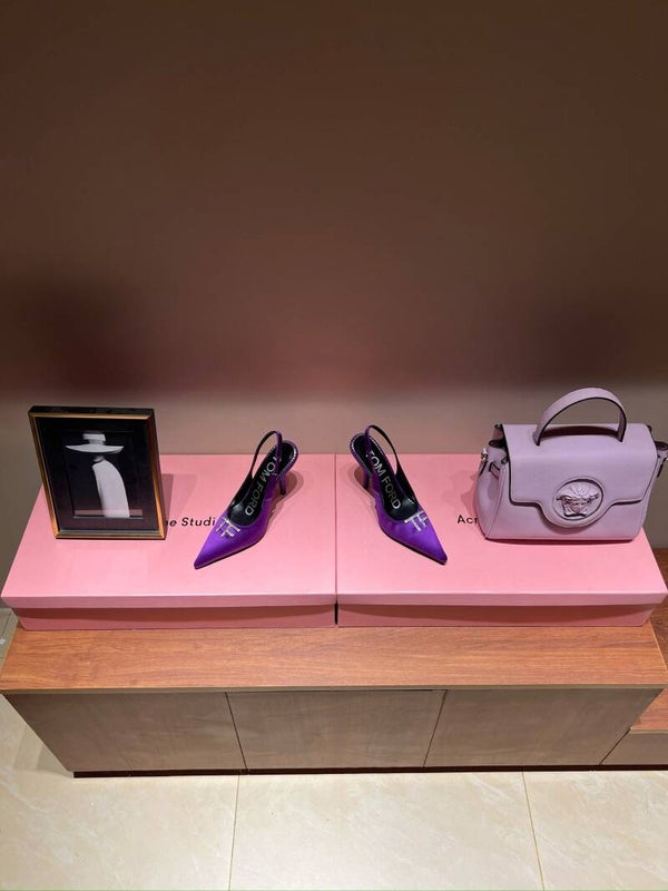 TF pointed fashion show high heels