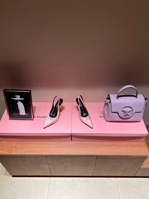 TF pointed fashion show high heels