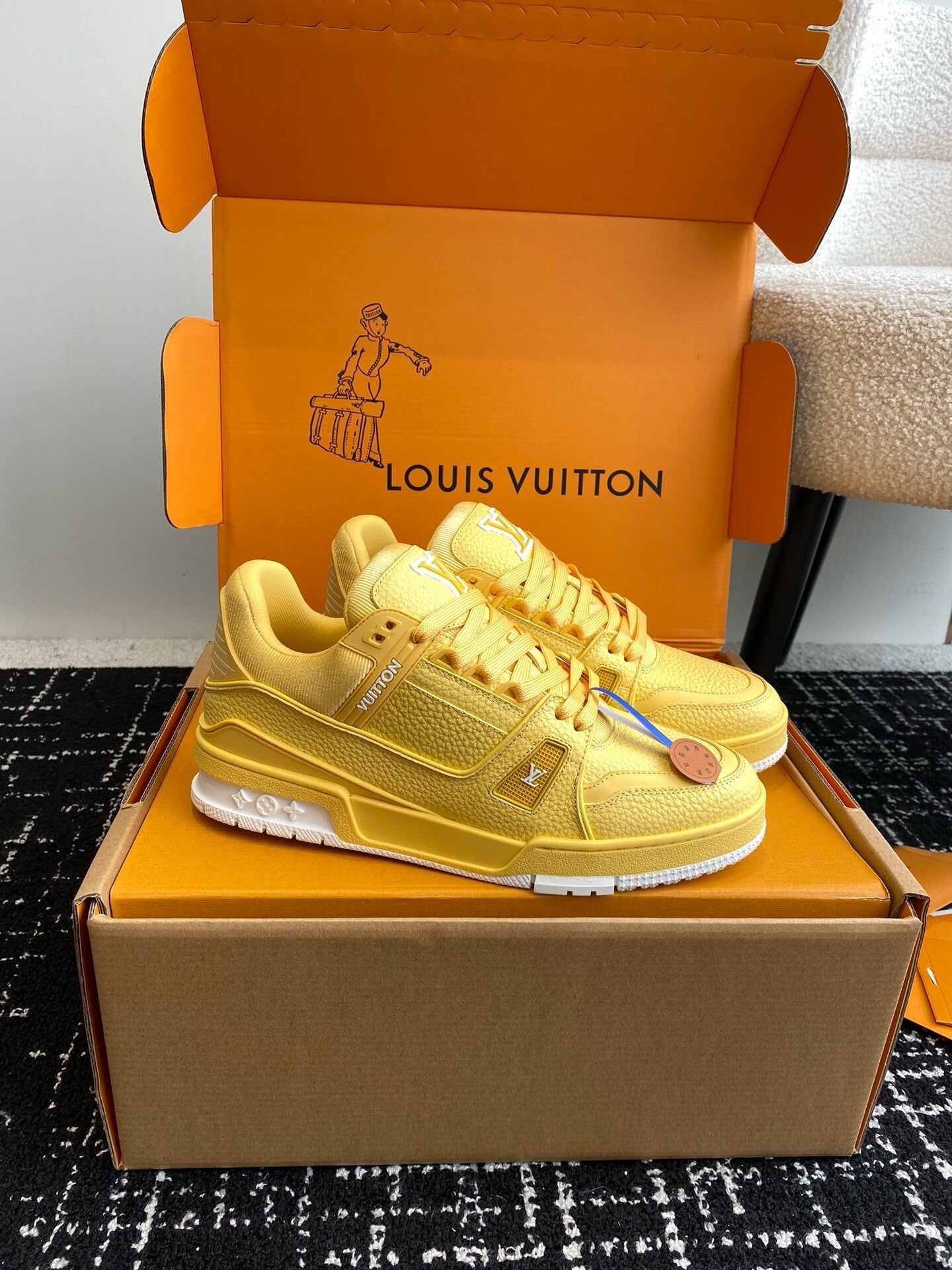 Louis Vuitton Sneakers