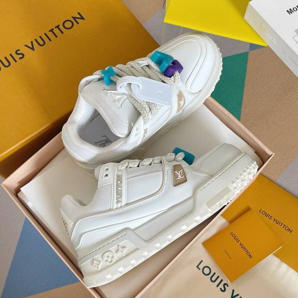 LV trainers “24
