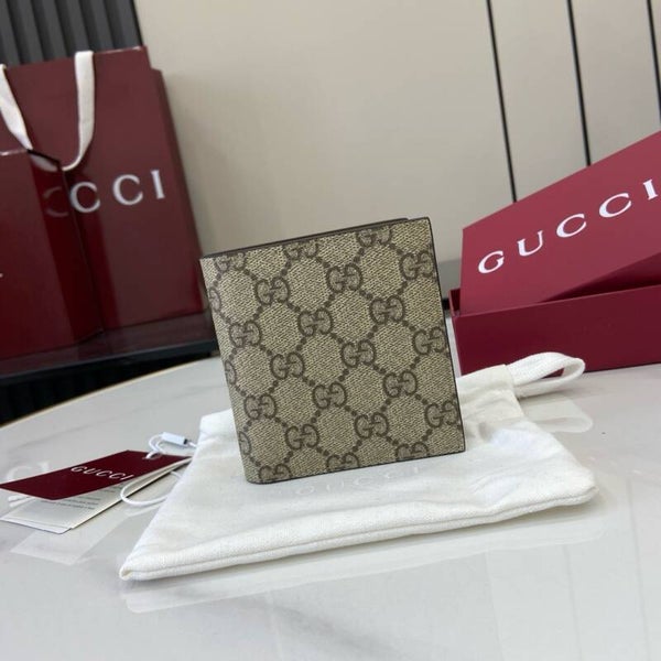 Gucci GG brown Leather Wallet