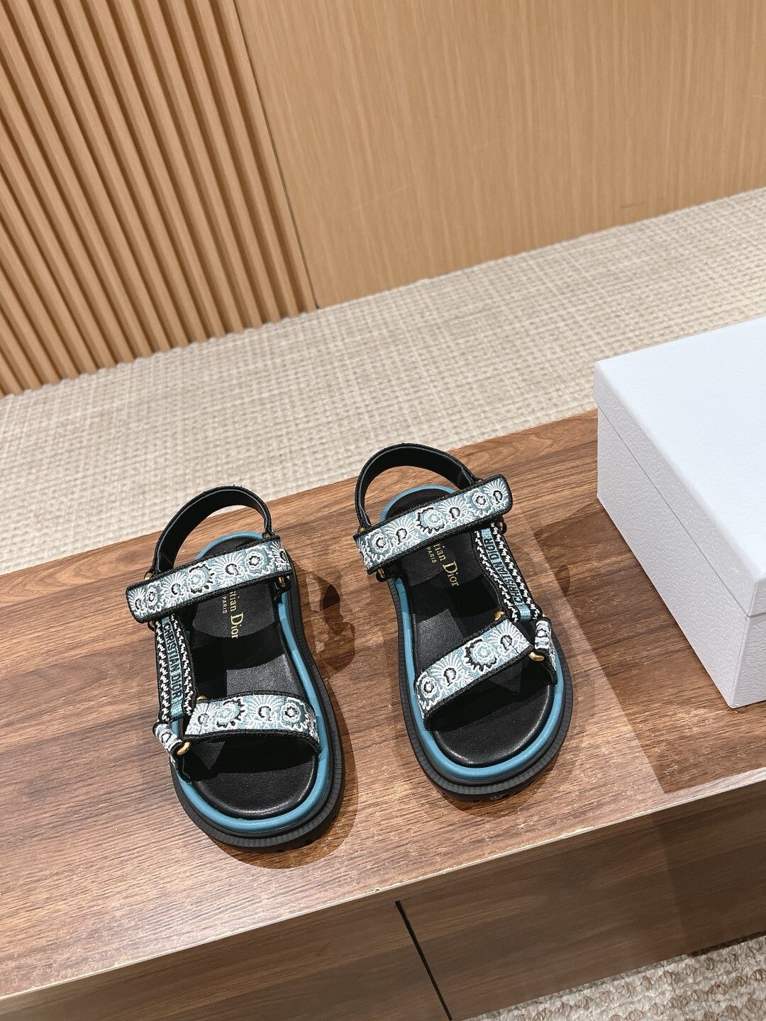 “24 CD women sandals