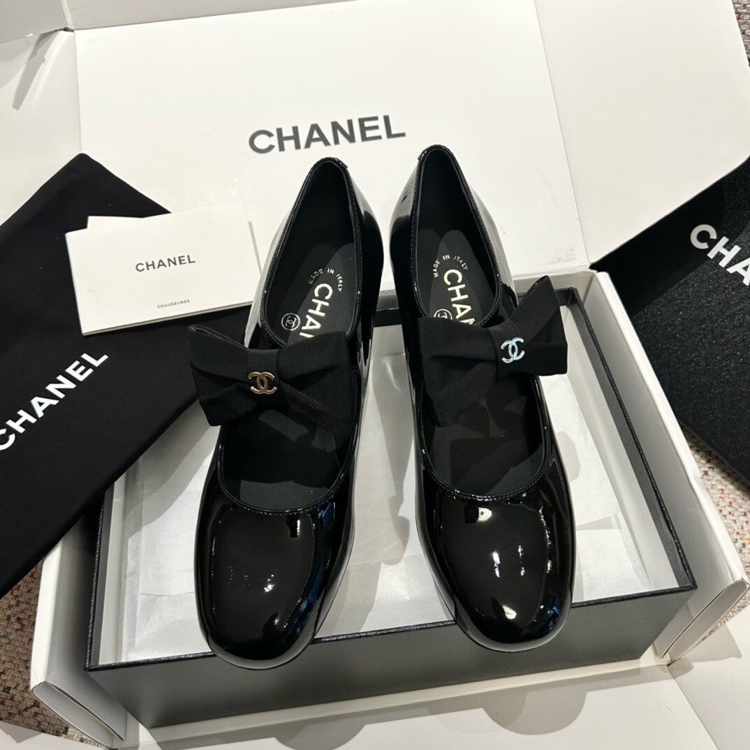 “24 CC women’s shoes