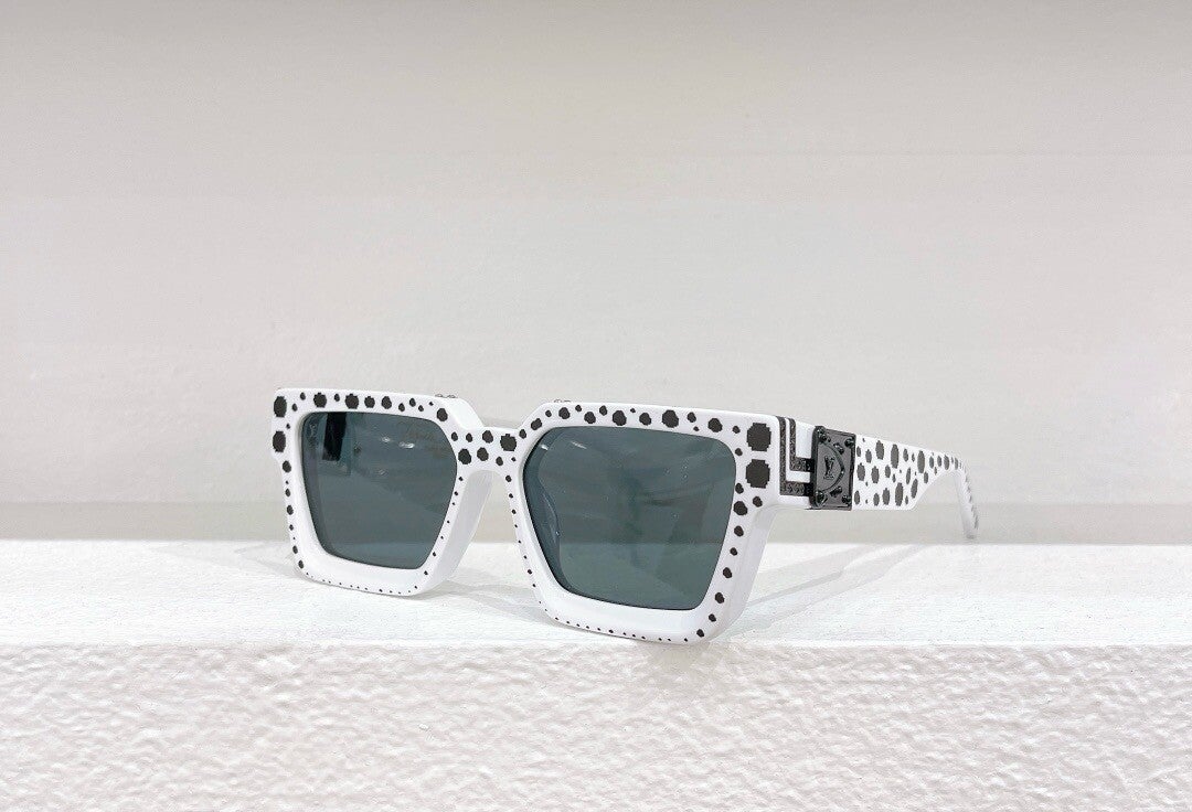 “24 sunglasses for men