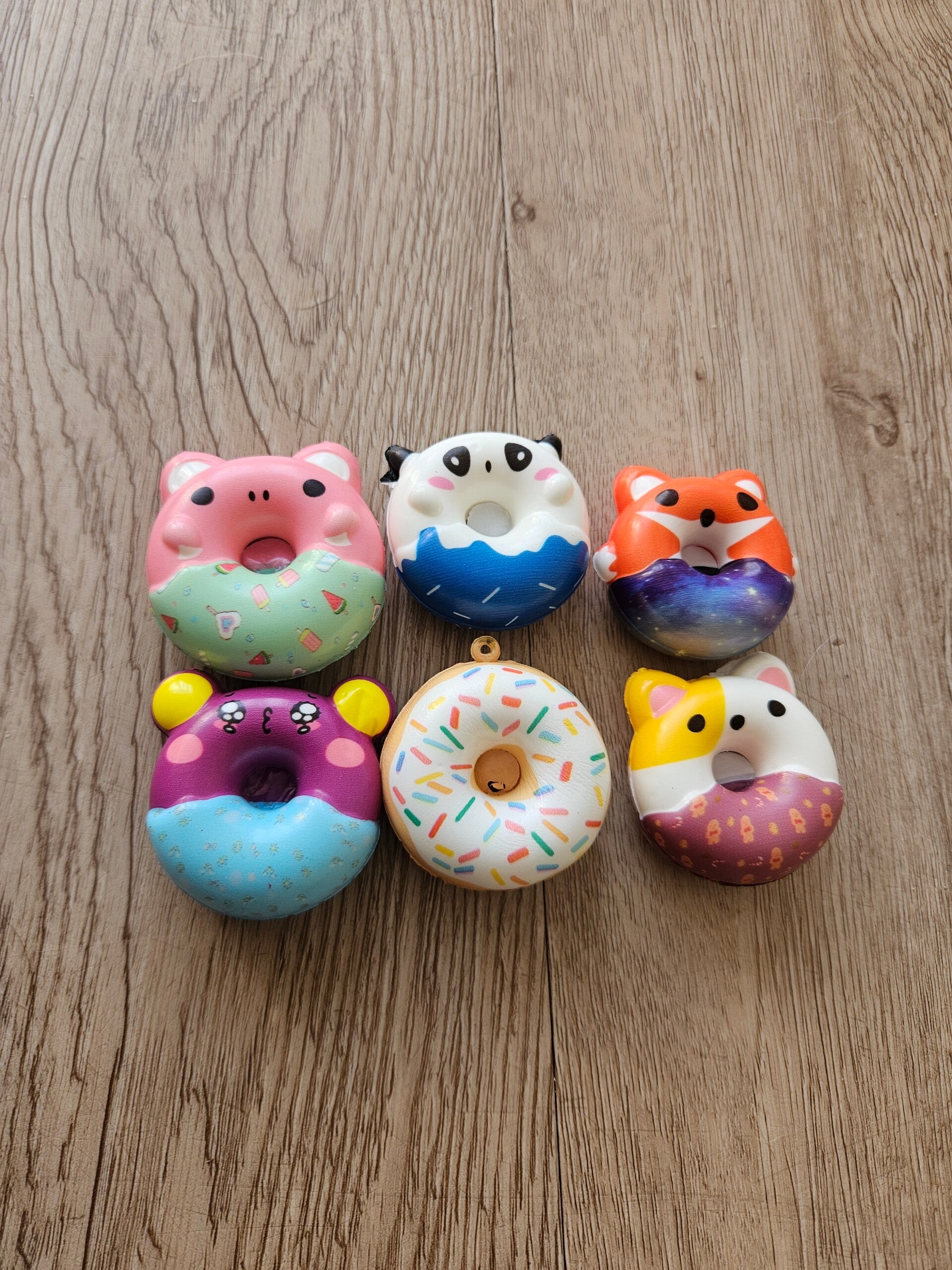 Schattige donut knijpspeelgoed