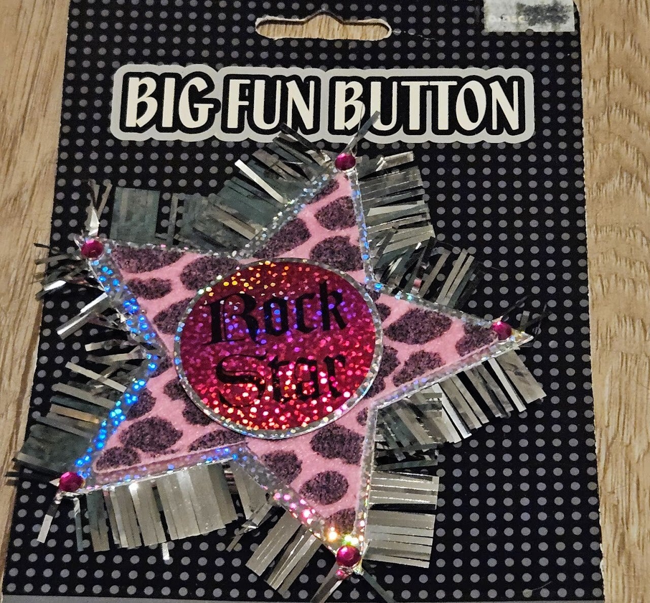 Big fun button rock star