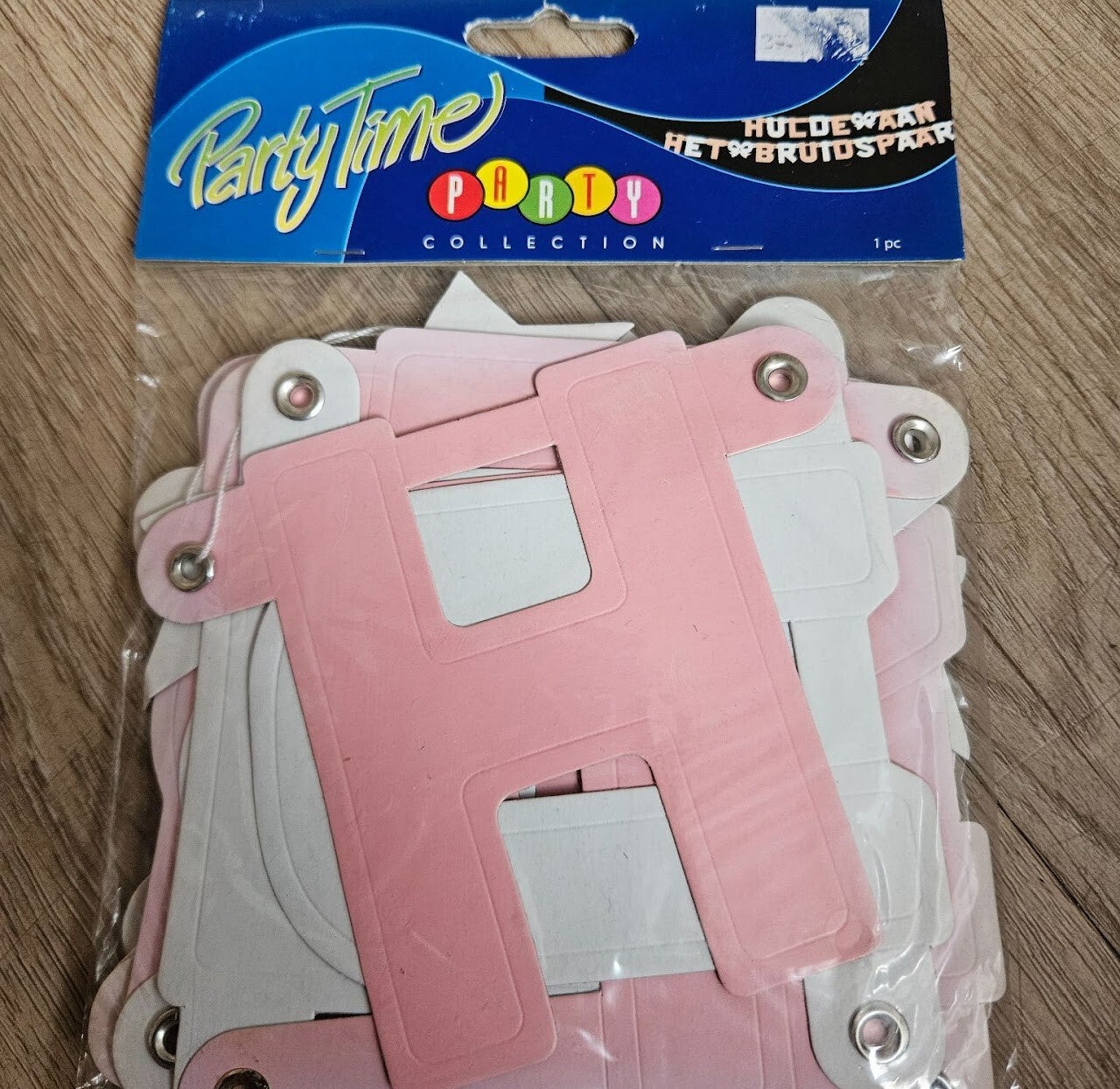 Hulde aan het bruidspaar letter slinger