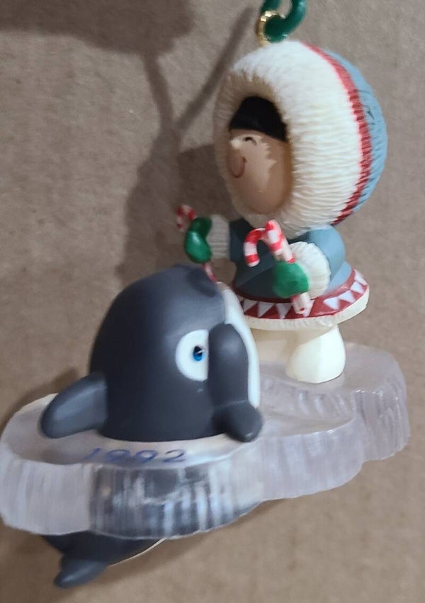 1992 Frosty Friends Collector's Series #13 - Hallmark Ornament
