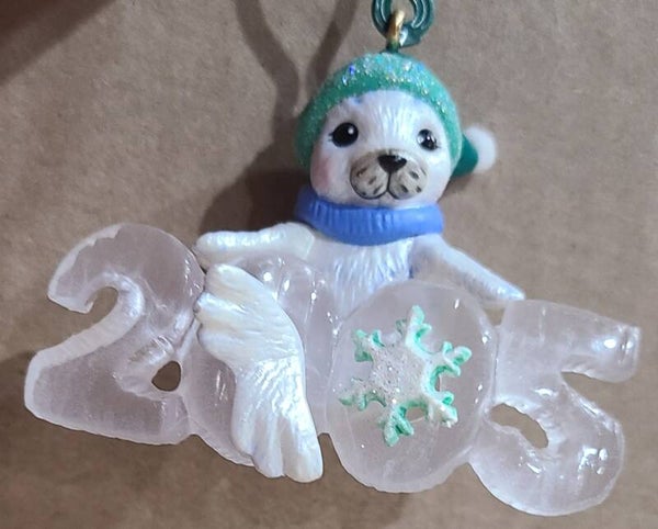 2005 Cool Decade Collector's Series #6 (Seal) - Hallmark Ornament