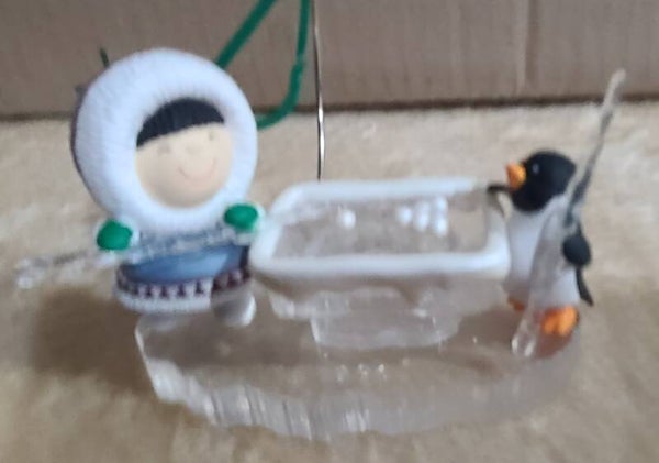 1996 Frosty Friends Collector's Series #17 - Hallmark Ornament