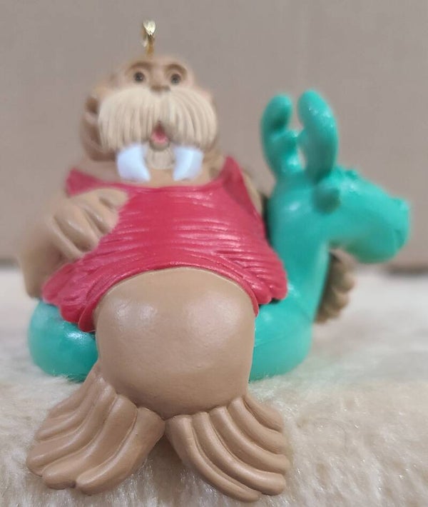 1990 - Poolside Walrus
