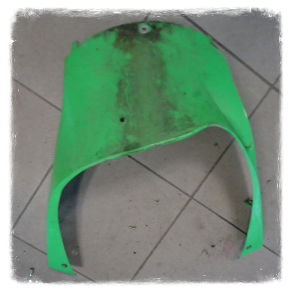 Aprilia SR 50 Verkleidung Unterboden klein